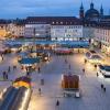 Viel Fläche, wenige Buden, so fand der zum Adventsmarkt umgewandelte Weihnachtsmarkt in Würzburg im vorigen Jahr statt.
