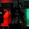 Das Duo „Sara Teamusician“ aus Würzburg will die Zuschauer mit ihren Liedern entschleunigen. Ihre musikalischen Geschichten erzählen sie auf Englisch und Deutsch. Das Duo „Sara Teamusician“ aus Würzburg will die Zuschauer mit ihren Liedern entschleunigen. Ihre musikalischen Geschichten erzählen sie auf Englisch und Deutsch.