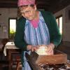 Gehobeltes Weißkraut wird anschließend gestampft und fermentiert. So ist es als Sauerkraut den ganzen Winter über haltbar. Gehobeltes Weißkraut wird anschließend gestampft und fermentiert. So ist es als Sauerkraut den ganzen Winter über haltbar.
