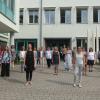 Diese Top-Managerinnen haben ihren Haushalt im Griff (von links): Klaudia Schwarz, Behördenleiterin am AELF Schweinfurt, Barbara Göpfert, Kreisbäuerin im Bayerischen Bauernverband,
Christiane Spath, Marina Eltschka vom Verband der land- und hauswirtschaftlichen Fachbildung VLF, Carola Weber, Carolin Schneider, Tatjana Follik, Elke Ebenbeck, Petra Bucklisch, Cornelia Wolfschmidt, Elke Klarmann, Beatrice Rinke, Nadine Stahl, Christina Töpfer, Elisabeth Heller, Lehrkraft, Christina Werner, Rita Feuerbach, Carolin Lenhart, Lehrkraft, Jacqueline Köhler, Lehrkraft, Elfriede Weikert, Lehrkraft sowie Ausbildungsberaterin Beatrix Weber-Hilpert. Im Bild alle Lehrgangsteilnehmerinnen.