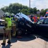 Ein spektakuläres Schadensbild bot sich den Einsatzkräften am Freitag bei einem Unfall in der Augsfelder Straße in Haßfurt.