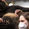 Für Besuche beim Friseur brauchen Kunden ab sofort ein negatives Coronatest-Ergebnis.