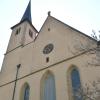 Die Karmelitenkirche mitsamt ihrem Turm erhält einen neuen Außenputz.