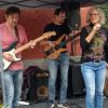 Das Sommerhäuser Vogelhaus hatte 2020 sogar Live-Musik im Biergarten, wie hier von Jochen Volpert (links) und Band.