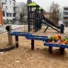 Der Spielturm und der Wasserspielplatz sind bereit für ihren Einsatz. Aufgrund der noch andauernden Bauarbeiten am Sozialzentrum muss die offizielle Einweihung jedoch noch etwas warten.