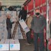 Neun Tonnen Hilfsgüter wurden in den vergangenen Tagen in Herschfeld verladen und nach Budapest auf den Weg gebracht. Der stellvertretende Bürgermeister von Hohenroth Erwin Kruczek zeigte sich beeindruckt von der Leistungsfähigkeit der Humanitären Ungarnhilfe Hl. Elisabeth e.V. Unser Bild zeigt von links:  Peter Zalachowski, Karl Becher, Hermann Büttner, Burkard Wirsing, Erwin Kruczek und  Klaus Höhn.
