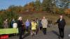 In der prächtigen, herbstlichen Landschaft des früheren Standortübungsplatzes wurde der Obstlehrpfad im Beisein zahlreicher Gäste eröffnet. In der prächtigen, herbstlichen Landschaft des früheren Standortübungsplatzes wurde der Obstlehrpfad im Beisein zahlreicher Gäste eröffnet.
