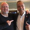 Ein Bild von den Dreharbeiten im Juni beim späteren Sieger der Doku-Soap "Mein Lokal, Dein Lokal": (von links) Profikoch Christian Lohse und Event-Manager Dirk Peter Fischer vom "Michel & Friends Hotel Franziskushöhe Lohr".