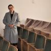 Theaterleiterin Silvia Kirchhof in der Baustelle des Theaterhauses in der Centgasse. Jetzt stellt sich die Frage, wie es nach den strengen Auflagen des Landratsamts dort weitergeht. 