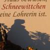 Vor der Marienapotheke, einst jene von Karlheinz Bartels, erinnern diese Gruppe und Inschrift an den von den Lohrer Fabulologen konstruierten Zusammenhang zwischen Maria Sophia und Schneewittchen. Vor der Marienapotheke, einst jene von Karlheinz Bartels, erinnern diese Gruppe und Inschrift an den von den Lohrer Fabulologen konstruierten Zusammenhang zwischen Maria Sophia und Schneewittchen.
