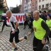 Auf geht's zum Jahresabschluss-Lauf: Zum dritten Mal hatte das Stadtmarketing Gemünden in die Innenstadt eingeladen.