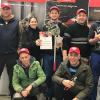 Die erfolgreiche Mannschaft „Team J“ des Juliusspital Weinguts mit dem Sieger der ersten deutschen Rebschnitt-Meisterschaft Iount-Alexander Banea (Mitte) und Weinbergsmeister Peter Rudloff (rechts)