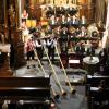 Für eine Blaskapelle eher untypische Klänge waren beim diesjährigen Weihnachtskonzert der Trachtenkapelle Mittelstreu zu hören. Drei Mitglieder der "Alphornbläser Schwarze Berge" unterstützten die Trachtenkapelle.