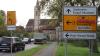 Der Verkehr vor dem Rödelseer Tor in Iphofen hat nach der Vollsperrung der B 8 zugenommen, aber Chaos sieht anders aus.