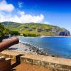 Im Jahr 1640 landeten Franzosen auf der Insel La Réunion im Indischen Ozean. Im Jahr 1640 landeten Franzosen auf der Insel La Réunion im Indischen Ozean.