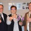 Auf ihre Goldene Hochzeit stieß das Ehepaar Angelo und Filomena Matera in Wiesenfeld mit zweitem Bürgermeister Theo Dittmaier (rechts) an, der die Glückwünsche der Stadt Karlstadt überbrachte.