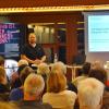In der Markthalle in Mellrichstadt gab es von Sascha Münzel aus Suhl Informationen über Stasi Unterlagen aus dem Landkreis Rhön-Grabfeld