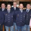 Ehrungen bei der Feuerwehr: (von links) Matthias Brückner, Volker Köller, Hans Schlegel, Andreas Ruß, Reinulf Stadtelmeyer, Christian Därr und Hans Bruder; die Ehrungen übernahmen Landrätin Tamara Bischof und Kreisbrandmeister Tobias Nahr.