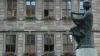 Da waren die Geranien ziemlich sicher noch echt. Die Fassade des Bad Kissinger Rathauses in einem Archivbild von 2007.