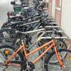 Fahrraddiebe sind wählerisch. Doch wenn sie zulangen, muss alles ganz schnell gehen. Ein gutes Schloss ist der beste Schutz. Fahrraddiebe sind wählerisch. Doch wenn sie zulangen, muss alles ganz schnell gehen. Ein gutes Schloss ist der beste Schutz.