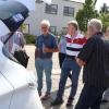 Rund 40 Elektromobilisten hatten sich mit den unterschiedlichsten Fahrzeugen eingefunden. Rund 40 Elektromobilisten hatten sich mit den unterschiedlichsten Fahrzeugen eingefunden.