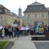 Beschäftigte der psychiatrischen Krankenhäuser forderten in ihrer "aktiven Mittagspause" in Werneck dringend eine bessere Personalausstattung. 