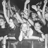 Höhepunkt des Fanclub-Treffens im September 1999 war der Auftritt der "Böhse Onkelz". Die Fans sangen die deutschen Texte der Gruppe lautstark mit. Erschöpfte Fans wurden von Ordnern aus der tobenden Publikumsmasse vor der Bühne herausgeholt.