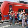 Mit dem Zug fuhren die Kinder nach Würzburg und besichtigten dort die Festung.