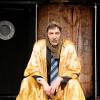 Aus Dresden kommt die Theatergruppe Spielbrett nach Sömmersdorf zum Wurzelwerk-Festival mit ihrem Stück "Shakespeares Kaufmann". Aus Dresden kommt die Theatergruppe Spielbrett nach Sömmersdorf zum Wurzelwerk-Festival mit ihrem Stück "Shakespeares Kaufmann".