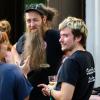 Laue Nächte und gute Stimmung: Zahlreiche Menschen verfolgen am Freitag (23.08.24) das Gemeinsam Dreisam Festival in der Waldschänke Dornheim in Würzburg. Das Festival ist ein gemeinsames Projekt der vier Würzburger Jugendkulturhäuser b-hof, Cairo, Immerhin und Kellerperle.