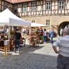 Historisches Ambiente: Auch der Innenhof des Museums Schloss Glücksburg diente den knapp 60 Ausstellern als Bühne. Historisches Ambiente: Auch der Innenhof des Museums Schloss Glücksburg diente den knapp 60 Ausstellern als Bühne.