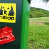 Die zahlreichen „Hundetoiletten“ in Lauda-Königshofen, hier in Sachsenflur, erleichtern die Entsorgung der Hinterlassenschaften der Vierbeiner.