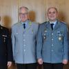 Beim Abschied für Matthias Ritzmann von links: Stadtbrandrat Frank Limbach, Oberstleutnant d. R. Mathias Ritzmann, Nachfolger Oberstleutnant d. R. Frank Strobel und Oberbürgermeister Sebastian Remelé.