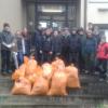 Auf dem Foto Schülerinnen und Schüler sowie Lehrerinnen der Berufsschule Ochsenfurt.