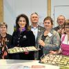 Der Tourismusverband Steigerwald ist auf der Internationale Grüne Woche in Berlin vertreten. Im Bild (von links) Helmut Weiß (Landrat Neustadt a. d. Aisch), Winzerin Ruth Düll, Staatsministerin Michaela Kaniber, Lorenz Dietsch, Kreisbäuerin Andrea Dietsch, Winzer Herbert Düll, Kreisbäuerin Renate Ixmeier und BBV-Präsident Günther Felßner.