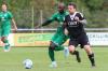 Sita Diaby (links) vom SV Heidingsfeld im Laufduell mit Andreas Herrmann von der SG Buchbrunn-Mainstockheim. Die SG gewann ihr Heimspiel gegen Heidingsfeld in der letzten Spielminute durch ein kurioses Tor. Sita Diaby (links) vom SV Heidingsfeld im Laufduell mit Andreas Herrmann von der SG Buchbrunn-Mainstockheim. Die SG gewann ihr Heimspiel gegen Heidingsfeld in der letzten Spielminute durch ein kurioses Tor.