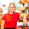Die jüngste im Ladenteam: Studentin Johanna Ruppert kennt den Weltladen seit langem. Die jüngste im Ladenteam: Studentin Johanna Ruppert kennt den Weltladen seit langem.