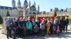 Die Lohrer Delegation vor dem Schloss in Caen. 
