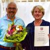 Bürgermeister Stefan Hemmerich verabschiedete die langjährige Gemeinderätin Judith Tewes aus ihrem Amt.