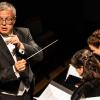 Philippe Bach bei seinem letzten Sinfoniekonzert als GMD der Meininger Hofkapelle mit Werken von Gion Antoni Derungs und Anton Bruckner.