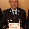 Thomas Geis wurde für besondere Verdienste um das Feuerwehrwesen im Landkreis Rhön-Grabfeld ausgezeichnet. Thomas Geis wurde für besondere Verdienste um das Feuerwehrwesen im Landkreis Rhön-Grabfeld ausgezeichnet.