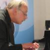 Michael Lörcher faszinierte die Besucher beim Benefizkonzert für den "Weißen Ring" im "Kloster Wechterswinkel".