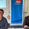 Vanessa Mahler, Teamleiterin DGB Rechtsschutz Unterfranken und Frank Firsching, DGB Regionsgeschäftsführer Unterfranken ziehen ein positives Jahresresümee für 2021 - trotz Corona.