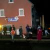 Gegner der gegenwärtigen Corona-Politik trafen sich am Donnerstagabend in Arnstein zu einem nicht angemeldeten Corona-Protest.