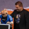 Sebastian Reich mit seiner Nilpferd - Dame Amanda