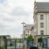 550 Polizeischülerinnen und Polizeischüler werden derzeit bei der Bereitschaftspolizei in Würzburg ausgebildet. 550 Polizeischülerinnen und Polizeischüler werden derzeit bei der Bereitschaftspolizei in Würzburg ausgebildet.