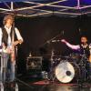 Die Band Huebnotix mit Joe Greiner (Piano), Markus Burucker (Bass), Andy Sack (Schlagzeug) und Andi Hübner (Gitarre) lockte trotz des Regenwetters zahlreiche Besucher zum ersten Konzert nach der Zwangspause auf den Haßfurter Marktplatz.