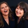 Ann-Christin (links) und Christine Scharf aus Himmelstadt haben mit "PlusPerfekt" ein Online-Modemagazin für Frauen mit großen Größen gegründet. 