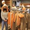 Die Azubis im Modehaus Iff in Gerolzhofen haben im Lockdown neue Aufgaben übernommen (von links): Sarah Gerhard, Jennifer Zinser, Emelie Hilpert, Kateryna Borysevych und Alina Hart.