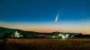 Den Kometen Neowise hat Alexander Preyer über der Erdfunkstelle bei Fuchstadt mit seiner Kamera erwischt.
